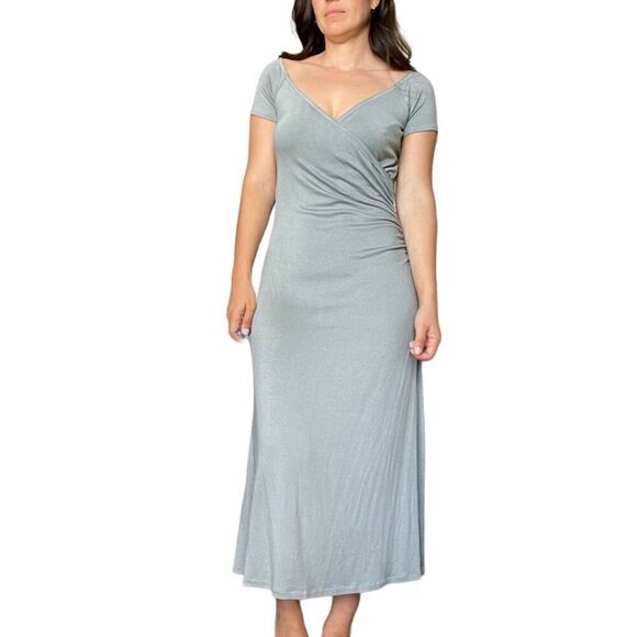 Vince Gray V Neck Maxi Sweater Dress Classic Short Sleeve Size Medium Knitted - Picture 2 of 11